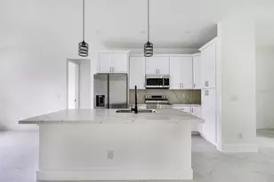 16290 Banyan Ave, Port Charlotte, FL 33954 - Photo 12