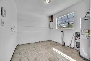 22265 Niagara Ave, Port Charlotte, FL 33952 - Photo 26