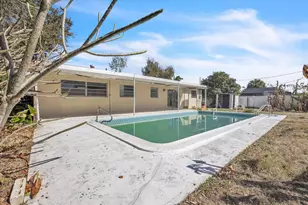 22265 Niagara Ave, Port Charlotte, FL 33952 - Photo 32