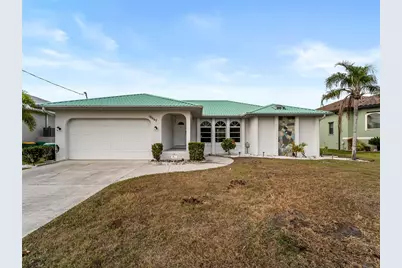 18662 Arapahoe Circle, Port Charlotte, FL 33948 - Photo 1