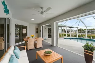 18662 Arapahoe Cir, Port Charlotte, FL 33948 - Photo 6