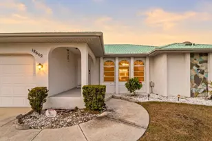 18662 Arapahoe Cir, Port Charlotte, FL 33948 - Photo 4