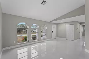 18662 Arapahoe Cir, Port Charlotte, FL 33948 - Photo 32