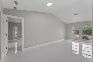 18662 Arapahoe Cir, Port Charlotte, FL 33948 - Photo 16