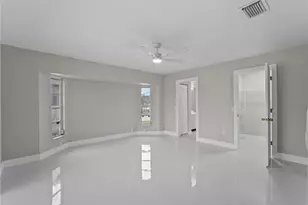 18662 Arapahoe Cir, Port Charlotte, FL 33948 - Photo 22