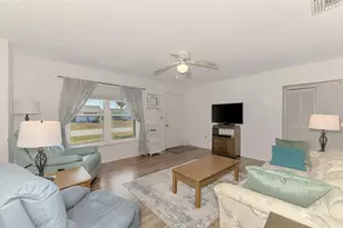 375 Yeager St, Port Charlotte, FL 33954 - Photo 6