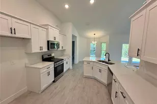 146 Marker Rd, Rotonda West, FL 33947 - Photo 10