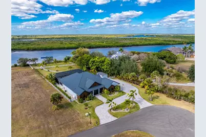 2001 Treasure Lane, Punta Gorda, FL 33982 - Photo 2