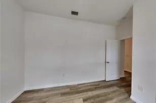 9064 Evelyn Rd, Englewood, FL 34224 - Photo 12