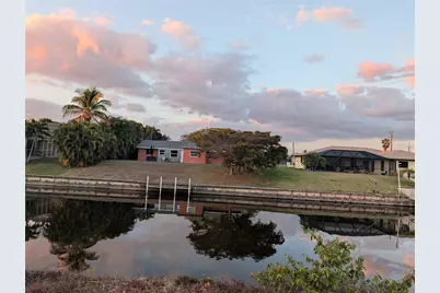 1459 SE 14th Street, Cape Coral, FL 33990 - Photo 12