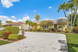 4215 SW 13th Ave, Cape Coral, FL 33914 - Photo 2