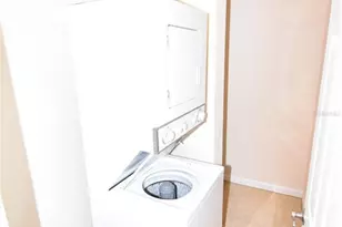 220 Pompano Dr SE, Saint Petersburg, FL 33705 - Photo 18