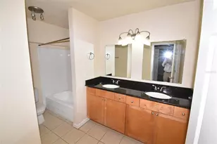 220 Pompano Dr SE, Saint Petersburg, FL 33705 - Photo 16