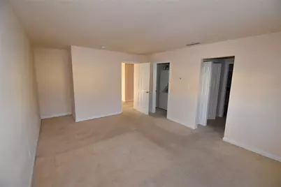 220 Pompano Drive SE #H, Saint Petersburg, FL 33705 - Photo 14