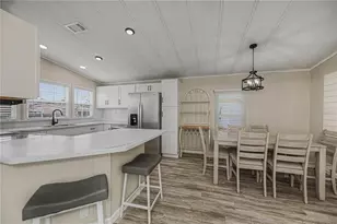 720 Butterfield Cir, Englewood, FL 34223 - Photo 14