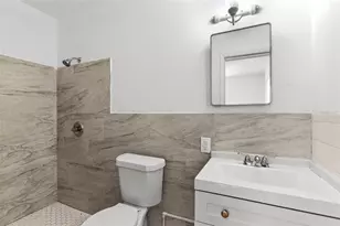 815 Papaya Dr, Tampa, FL 33619 - Photo 26