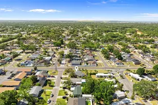 815 Papaya Dr, Tampa, FL 33619 - Photo 40