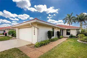 11409 SW Courtney Dr, Lake Suzy, FL 34269 - Photo 2