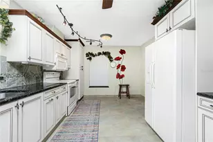 11409 SW Courtney Dr, Lake Suzy, FL 34269 - Photo 14