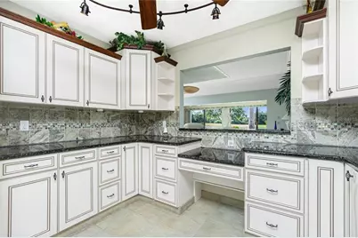 11409 SW Courtney Drive, Lake Suzy, FL 34269 - Photo 10