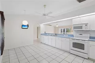 1054 General St, Port Charlotte, FL 33953 - Photo 12