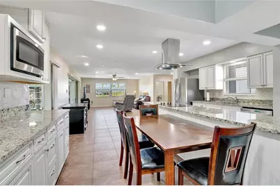 250 Bangsberg Road SE, Port Charlotte, FL 33952 - Photo 6