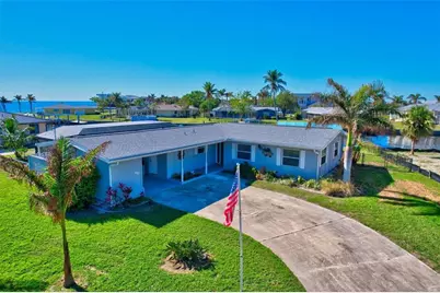 250 Bangsberg Road SE, Port Charlotte, FL 33952 - Photo 2