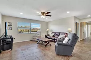 250 Bangsberg Rd SE, Port Charlotte, FL 33952 - Photo 8