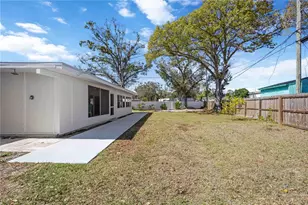 1824 Rhoades Terrace, Sarasota, FL 34234 - Photo 46