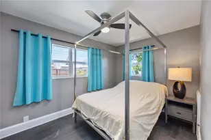 1824 Rhoades Terrace, Sarasota, FL 34234 - Photo 32