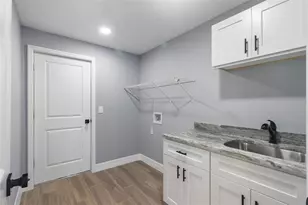 3421 Vivian Ave, North Port, FL 34288 - Photo 10