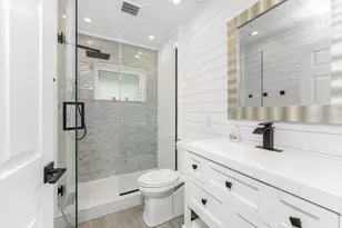 139 Seville Pl SW, Port Charlotte, FL 33952 - Photo 22