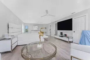 139 Seville Pl SW, Port Charlotte, FL 33952 - Photo 32