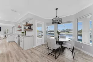 139 Seville Pl SW, Port Charlotte, FL 33952 - Photo 14