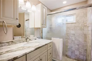 689 Linden Dr, Englewood, FL 34223 - Photo 22