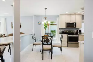 689 Linden Dr, Englewood, FL 34223 - Photo 10