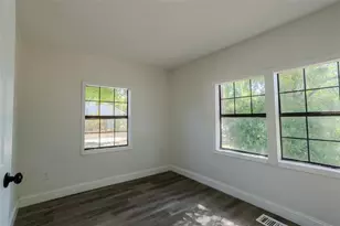 599 Carolina Ave, Fort Myers, FL 33905 - Photo 16