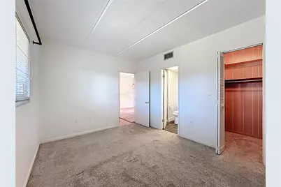 649 Tamiami Trail S #112, Venice, FL 34285 - Photo 18