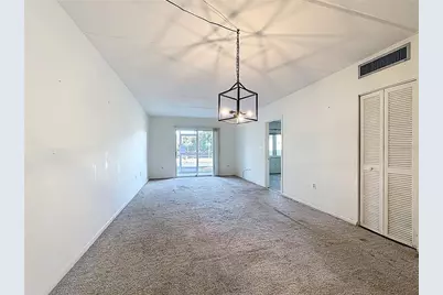 649 Tamiami Trail S #112, Venice, FL 34285 - Photo 10