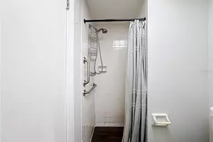 649 Tamiami Trail S, Venice, FL 34285 - Photo 22