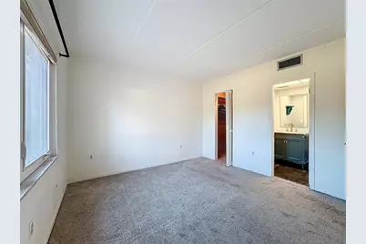 649 Tamiami Trail S #112, Venice, FL 34285 - Photo 24