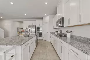 16390 Queen Palm Dr, Port Charlotte, FL 33953 - Photo 12