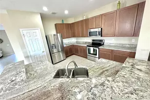 24479 Vienison Ln, Punta Gorda, FL 33955 - Photo 10