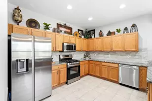 4693 Whispering Oaks Dr, North Port, FL 34287 - Photo 14