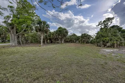 3015 Banyan Way, Punta Gorda, FL 33950 - Photo 4