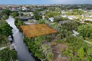 3015 Banyan Way, Punta Gorda, FL 33950 - Photo 1