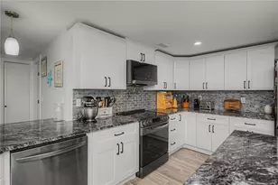 121 Sinclair St SE, Port Charlotte, FL 33952 - Photo 32