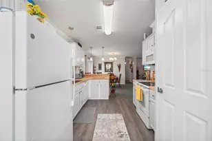 1000 Kings Hwy, Port Charlotte, FL 33980 - Photo 14