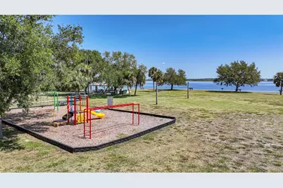 12121 Snow Bird Avenue, Port Charlotte, FL 33981 - Photo 6