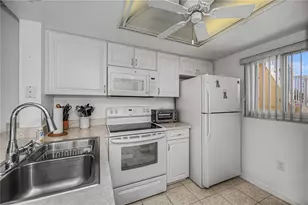 25275 Rampart Blvd, Punta Gorda, FL 33983 - Photo 10